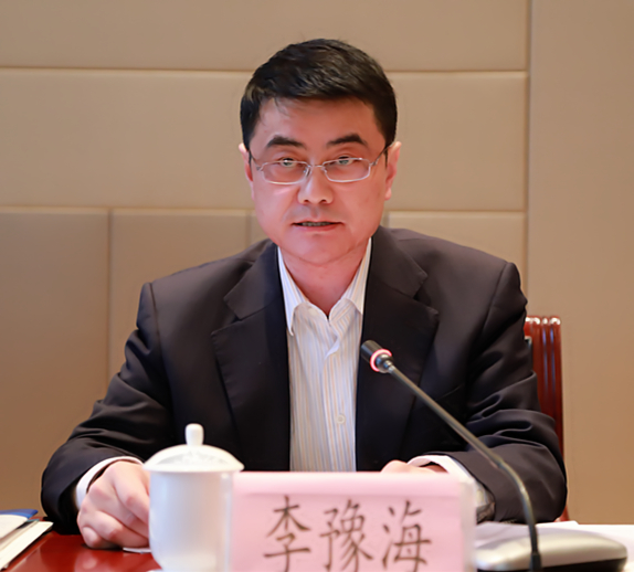 陕西金年会集团2018年工作会议暨一届二次职代会隆沉召开