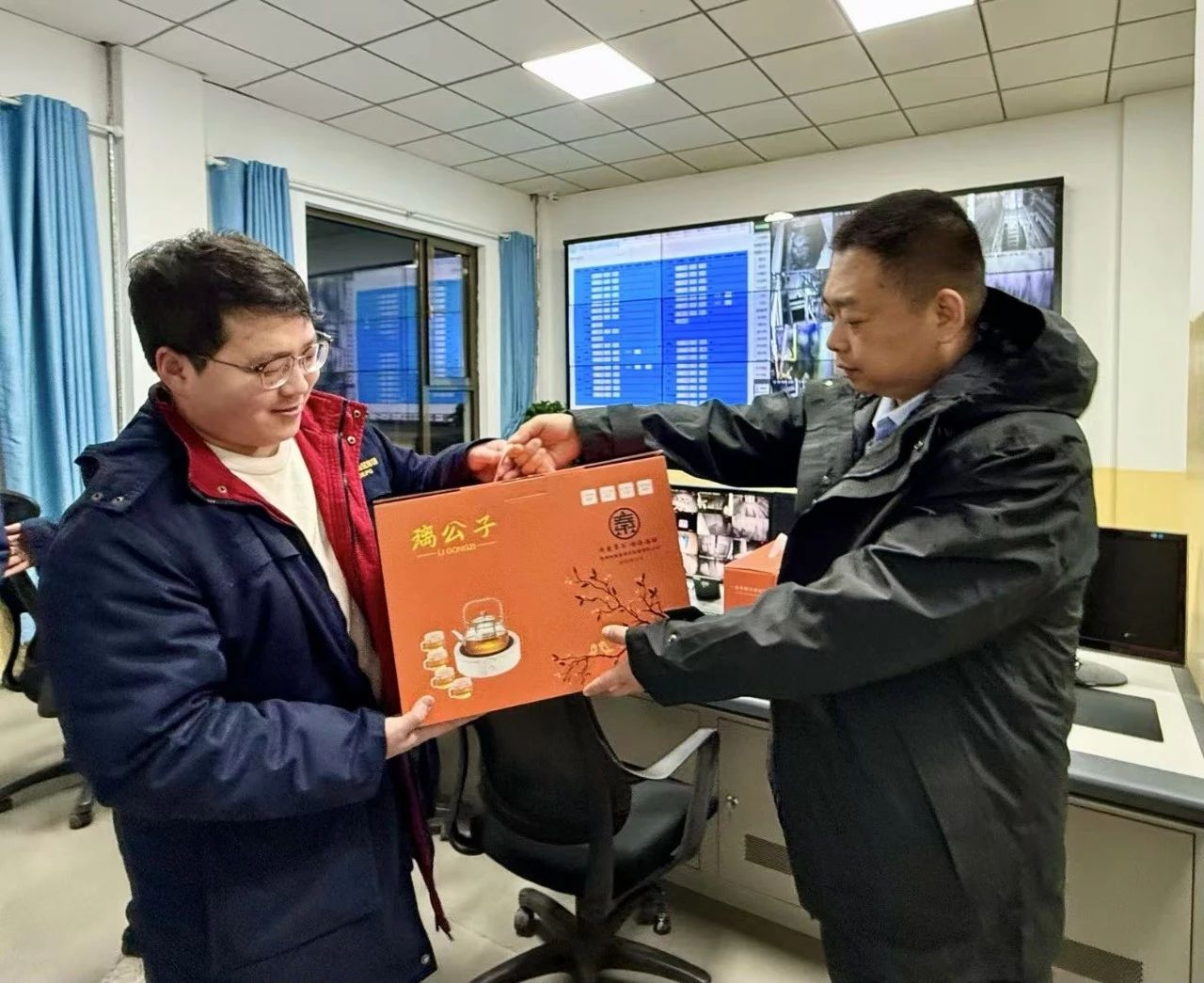 关切一线，情暖隆冬｜水环境公司工会发展2024年“冬送温暖”慰问活动