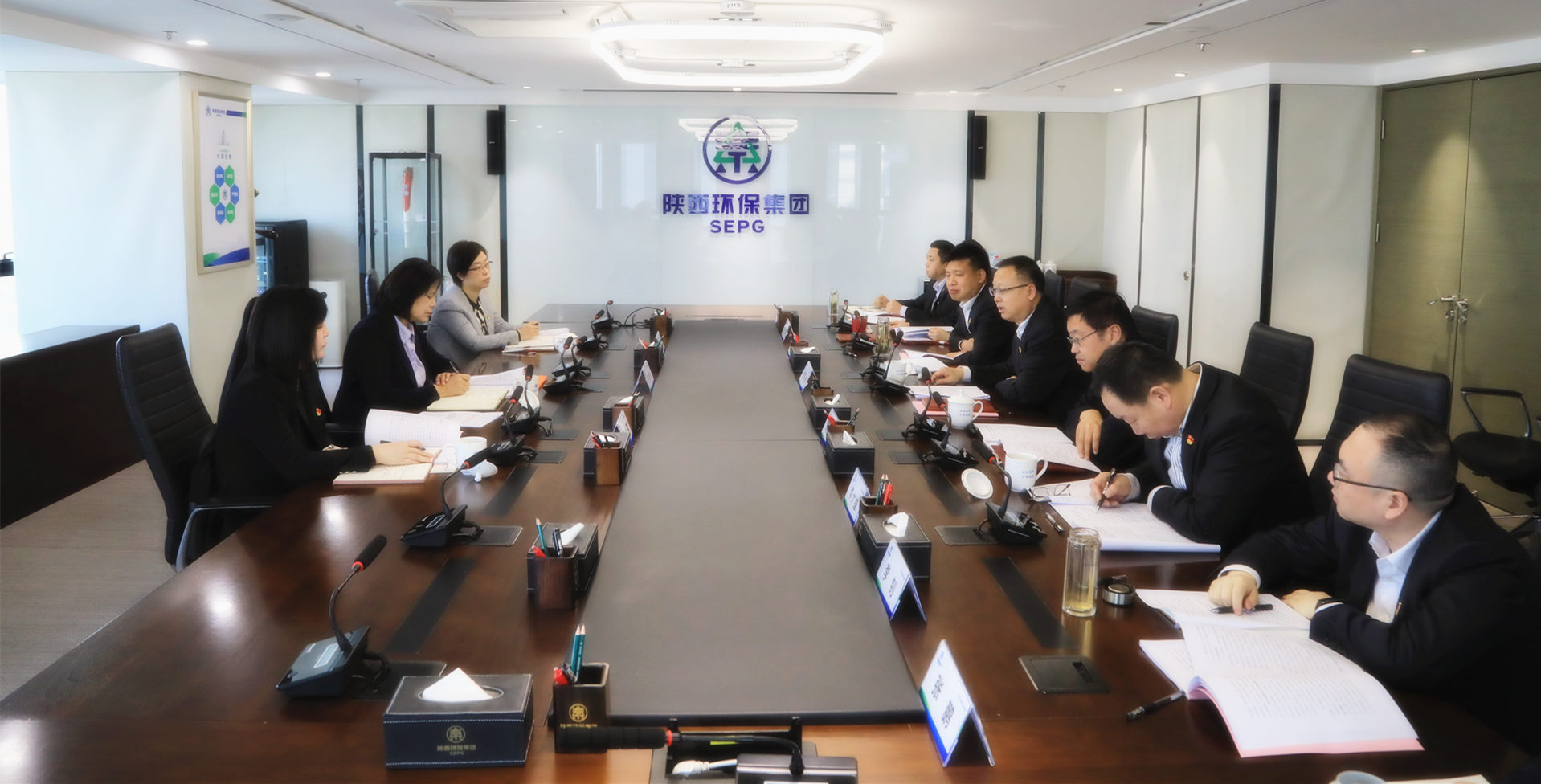 陕西金年会集团召开2024年度辅导班子民主生涯会暨巡视整改专题民主生涯会