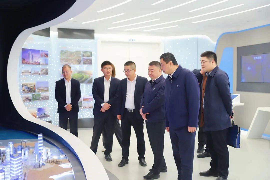 陕西金年会集团与中建新疆建工西北公司座谈互换